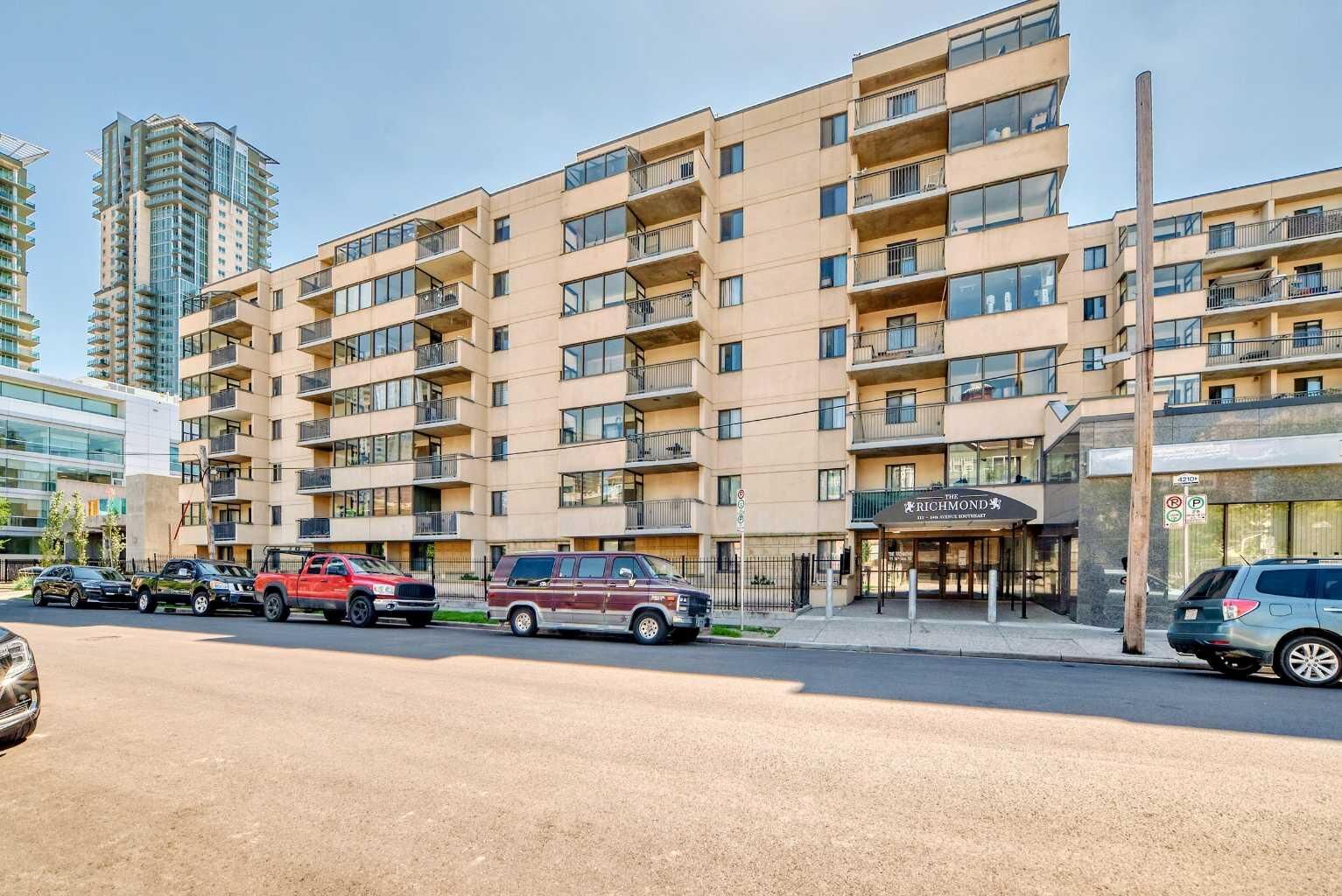 Property Photo: 111 14 Avenue SE 413 AB T2G 1C6