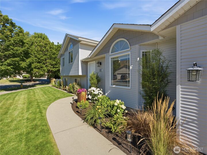 Property Photo:  313  Brandi Lane  WA 98801 