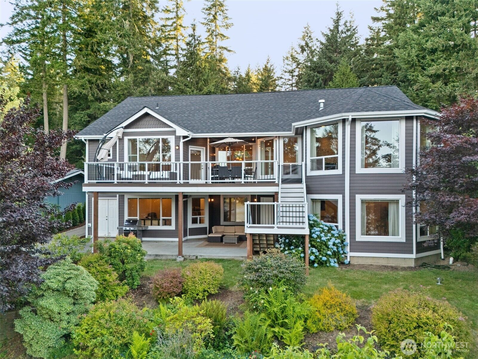 Property Photo: 180 E Westlake Drive N WA 98528