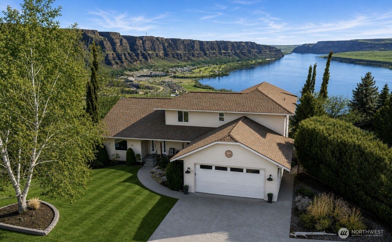 Property Photo:  23821  Rd 9.7  NW  WA 98848 
