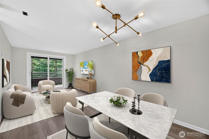 Property Photo: 1300 W Boston Street 13 WA 98119