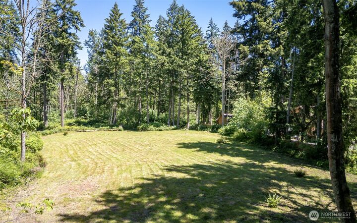 Property Photo: 25921 82nd Avenue E WA 98338