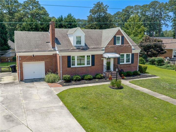 Property Photo:  5005 Fable Ave  VA 23703 