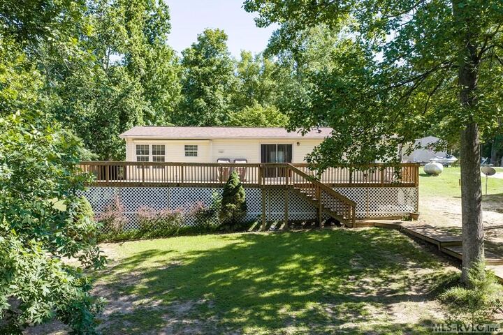 Property Photo: 240 Lookout Point Drive VA 23887