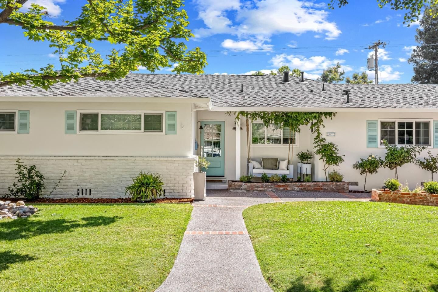 Property Photo: 2812 Thrasher Lane CA 95125