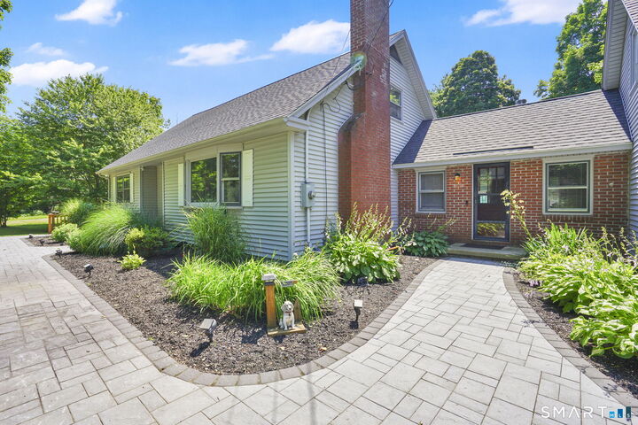 Property Photo:  132 Cooper Lane  CT 06076 