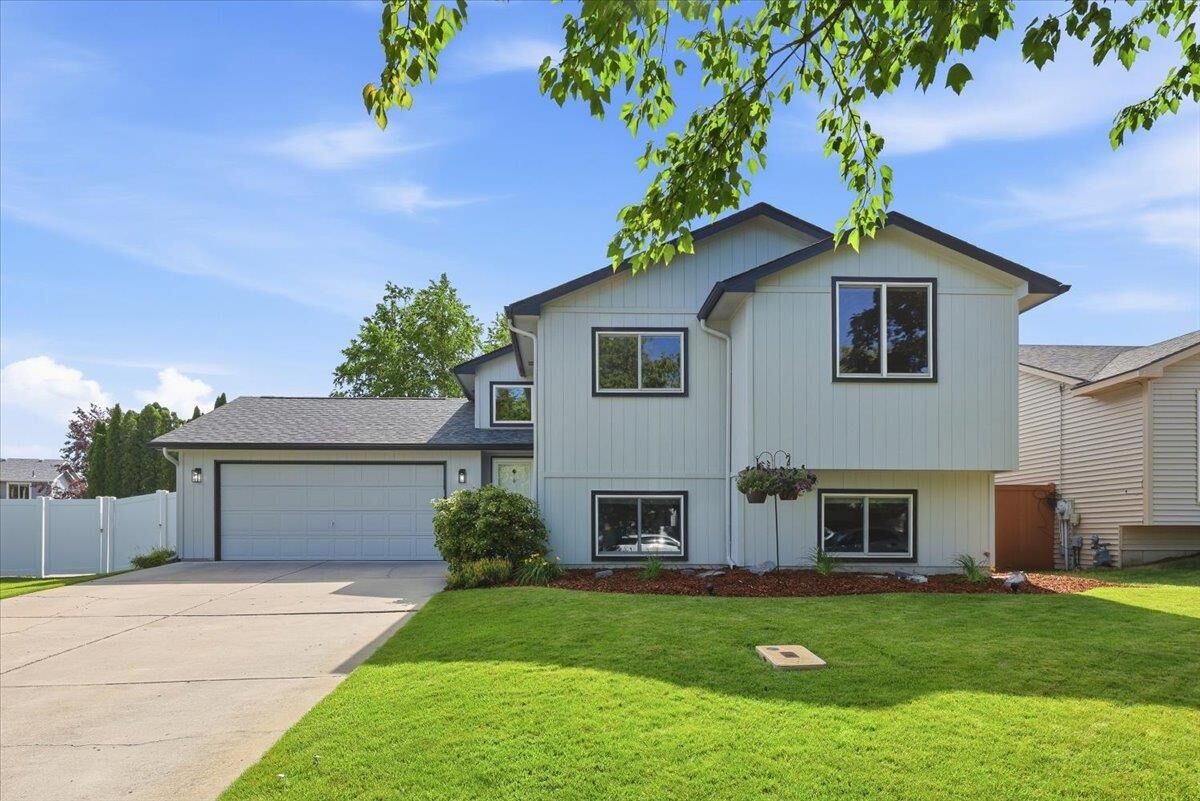 Property Photo: 1312 N Ormond Rd WA 99019