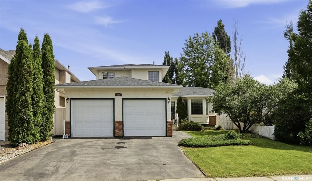 Property Photo: 246 Brookmore Lane SK S7V 1C2