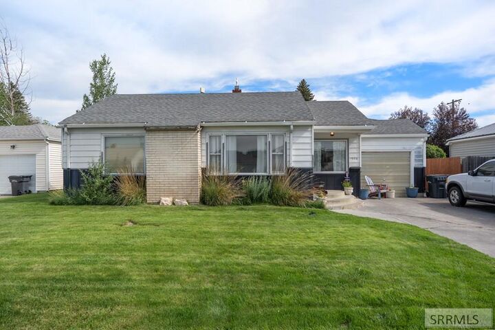 Property Photo:  1526 Beverly Road  ID 83402 