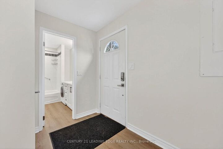 Property Photo: 2073 Kate Avenue ON L9S 1Y3