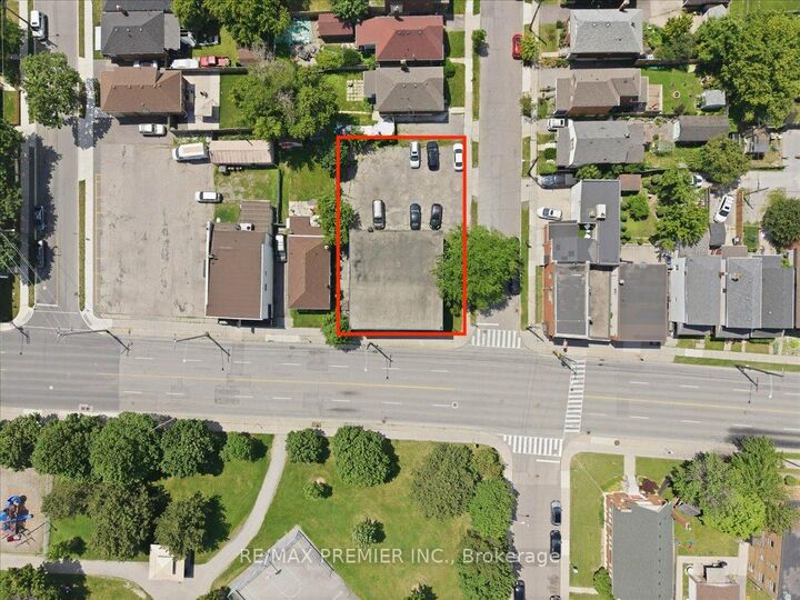 Property Photo: 280 Weir Street N ON L8H 5G3