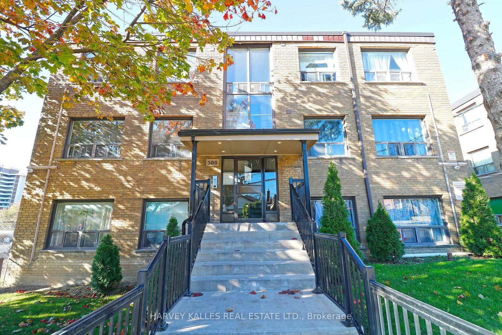Property Photo: 500 Gilbert Avenue 102 ON M6E 4X5