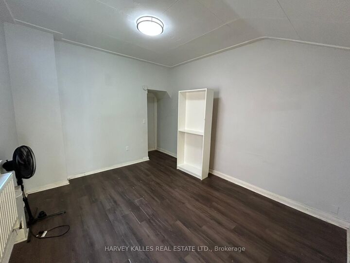 Photo de la propriété:  1098 Bathurst Street 3  ON M5R 3G9 