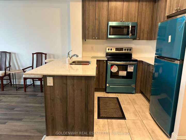 Property Photo: 50 Lakebreeze Drive 307 ON L1B 0V9