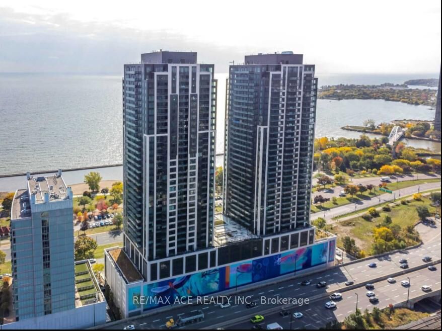 Photo de la propriété:  1928 Lake Shore Boulevard W 1215  ON M6S 0B1 