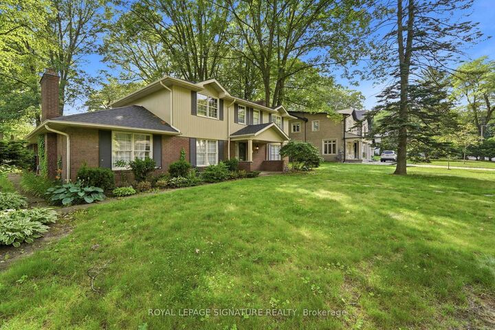 Property Photo:  312 Dalewood Drive  ON L6J 4P5 