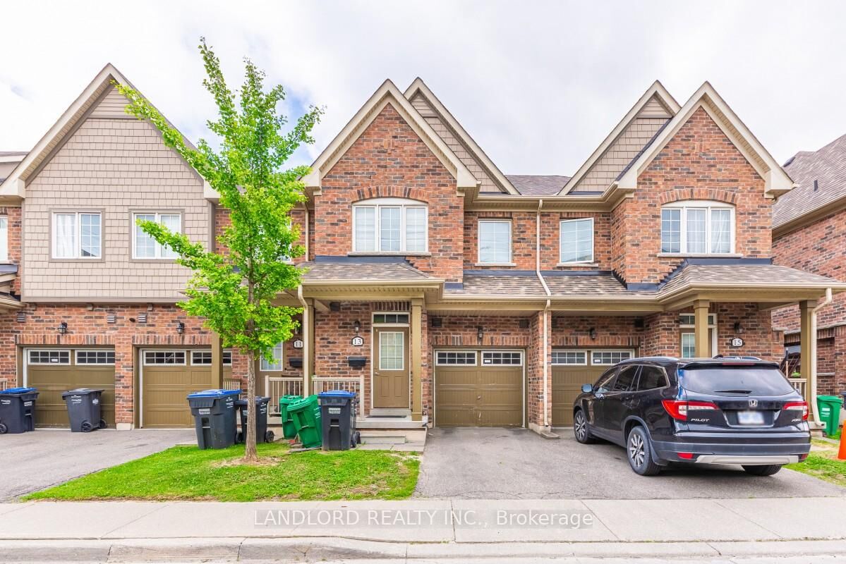 Property Photo: 13 Utopia Way ON L6P 4A6