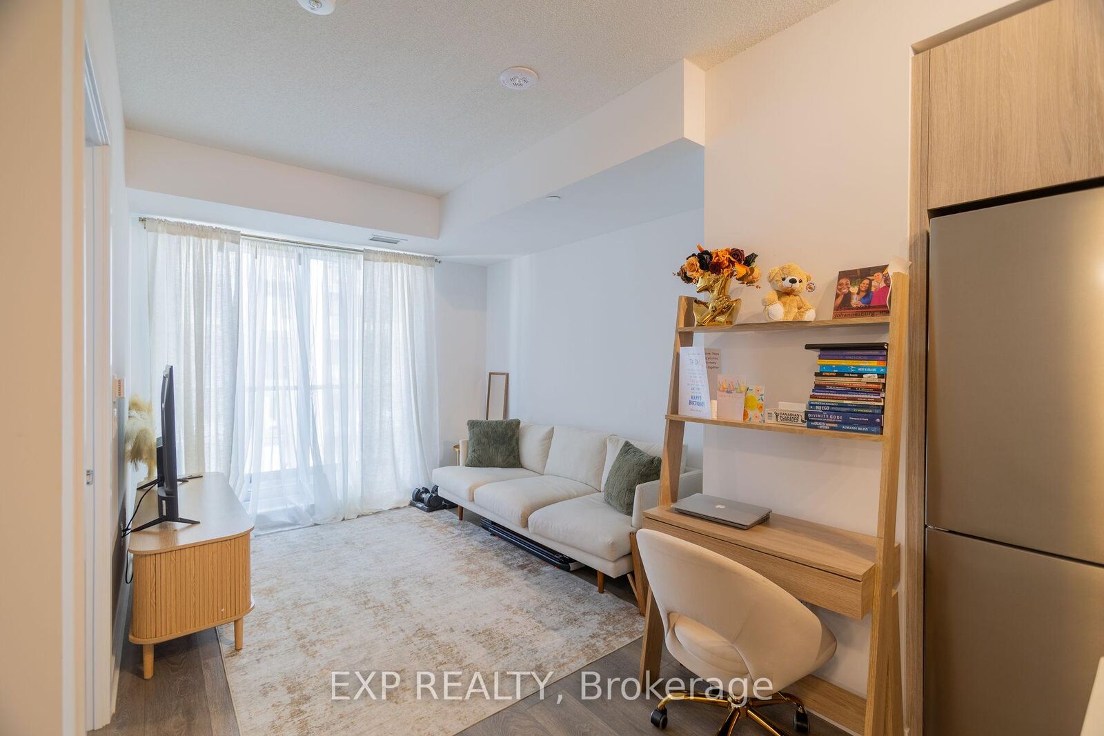 Property Photo:  35 Tubman Avenue 922  ON M5A 0T1 