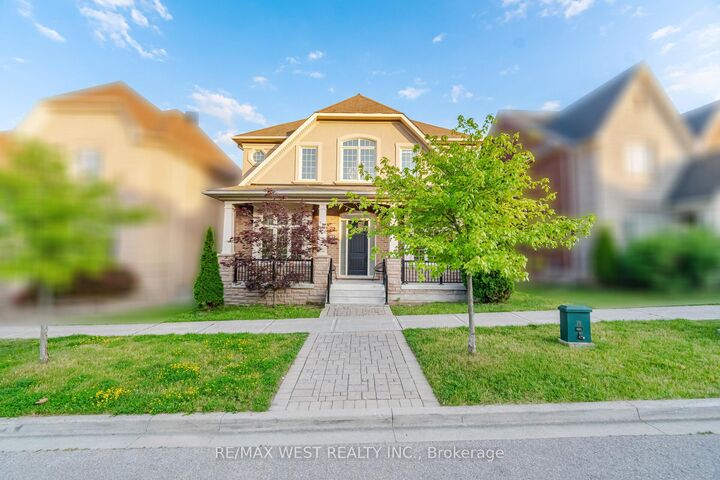 Property Photo: 92 Glengordon Crescent ON L6C 0K1