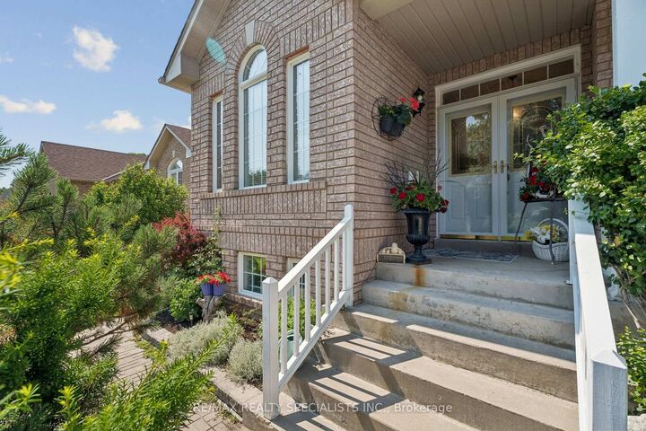 Property Photo: 43 Bush Crescent ON L9Z 1N1