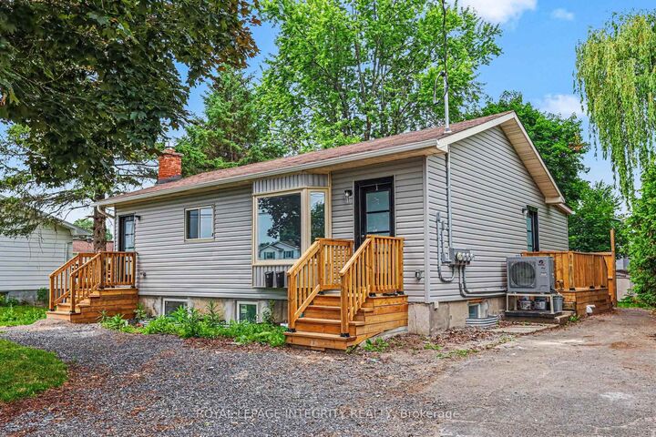Property Photo: 1936 Belcourt Boulevard 4 ON K1C 1M5