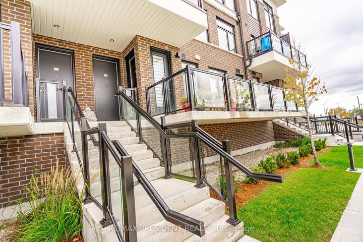 Property Photo: 755 Omega Drive 218 ON L1V 0H1