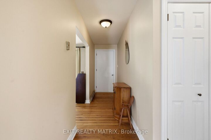 Property Photo:  3 Hillview Circle  ON K0B 1R0 