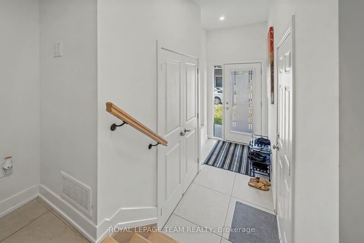 Property Photo: 65 Arinto Place ON K2S 2R7