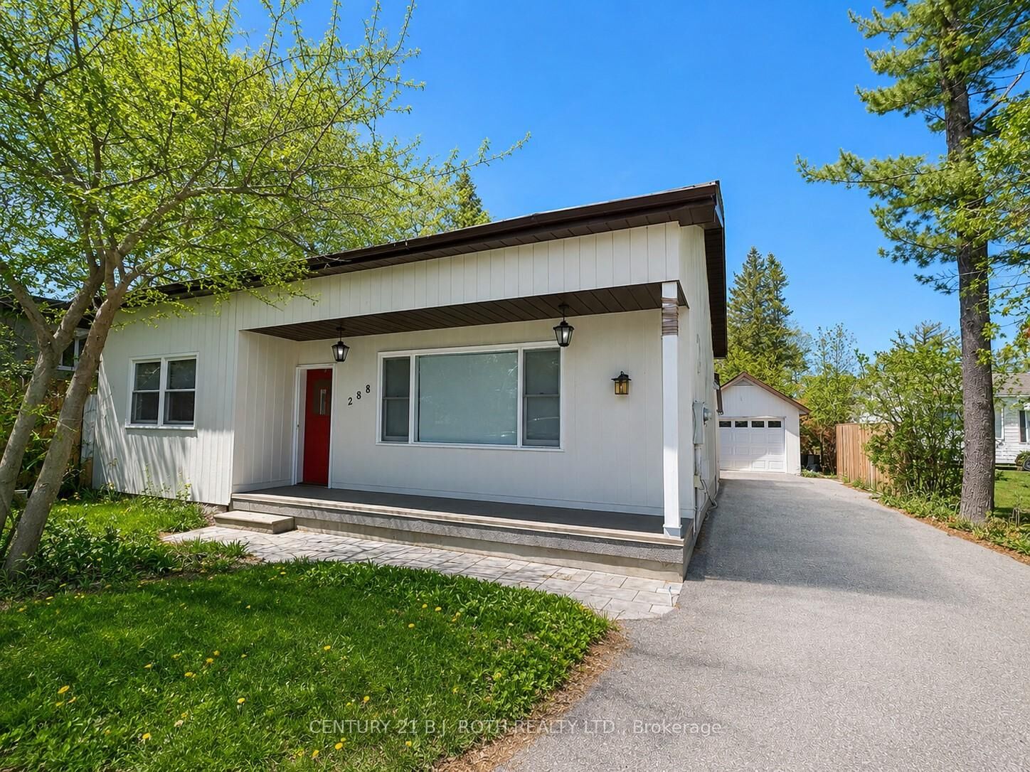 Property Photo: 288 River Road E ON L9Z 2L7
