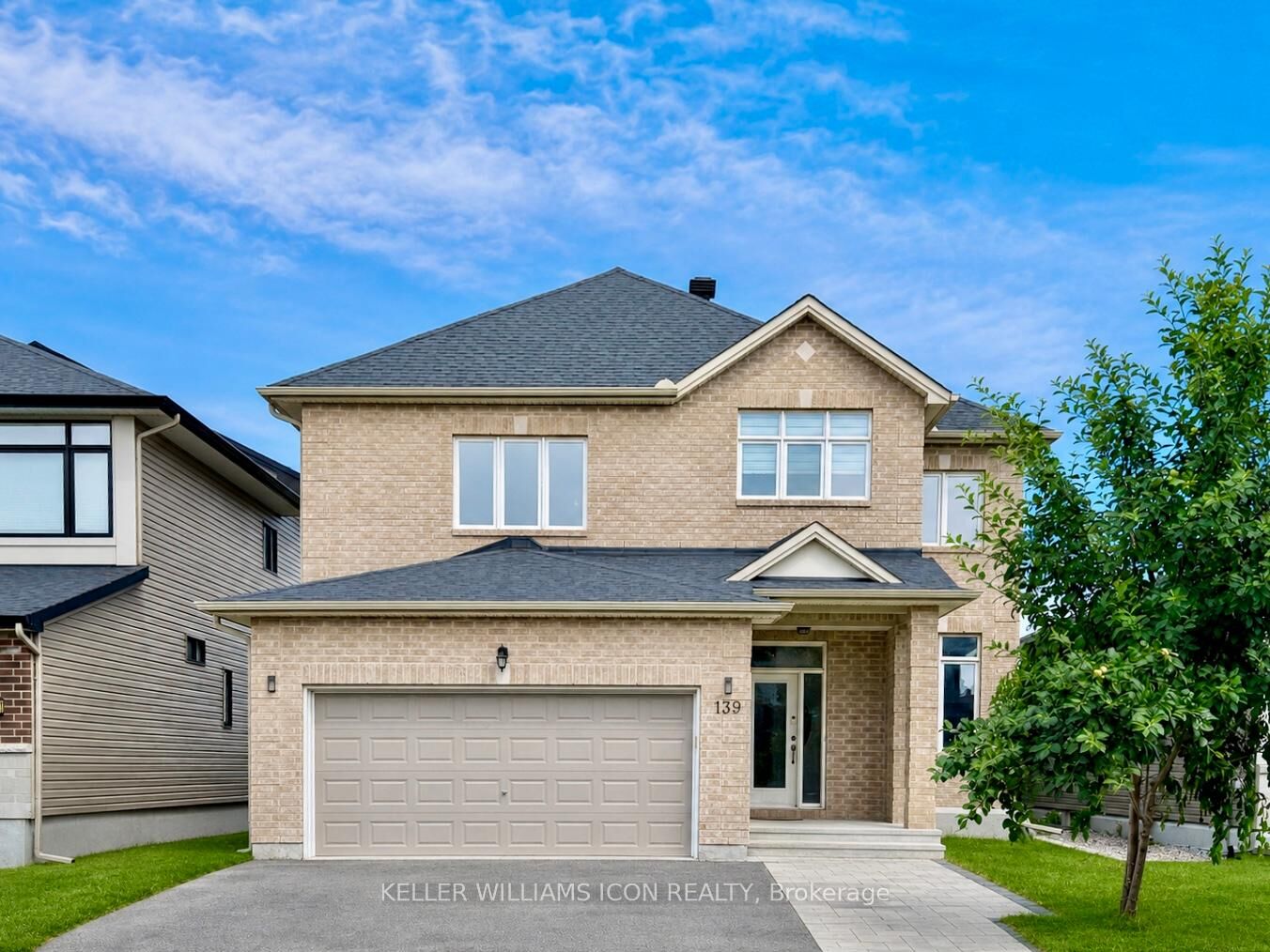 Property Photo:  139 Cambie Road  ON K1X 0A6 