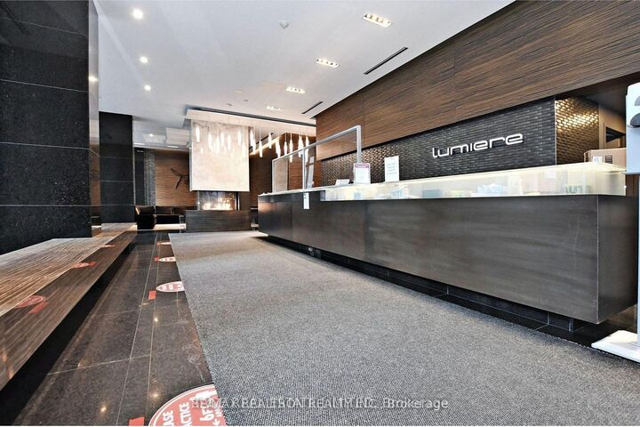 Property Photo:  770 Bay Street 1107  ON M5G 1N6 