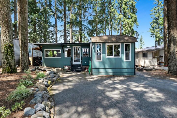 3560 Hallberg Rd #8 — photo 1