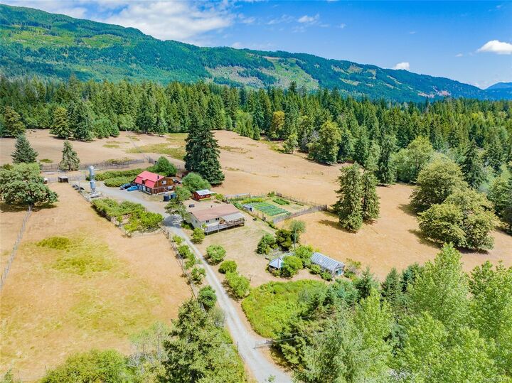 Property Photo: 6999 Granville Rd BC V9Y 8M1