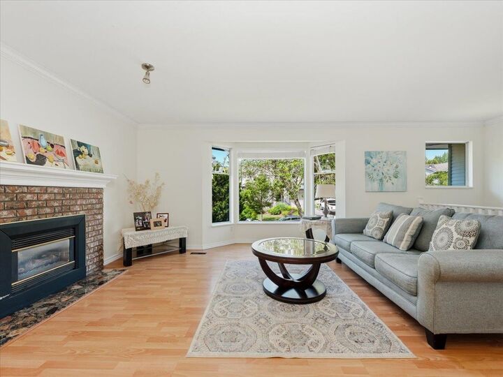 Property Photo: 1024 160A Street BC V4A 7Z5