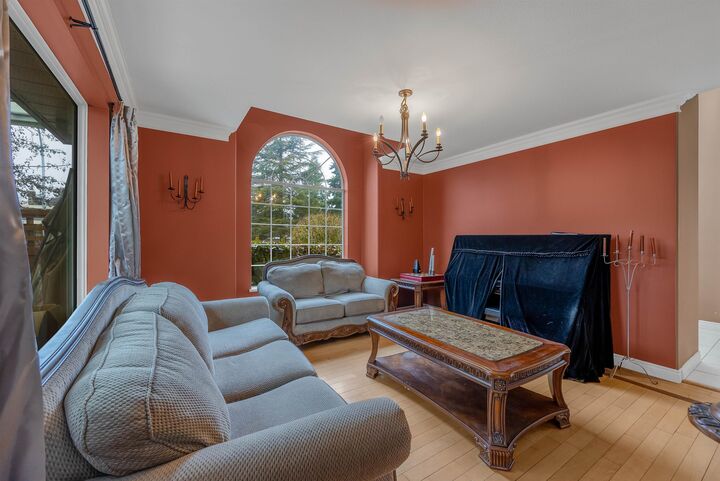 Property Photo: 2443 150 Street BC V4P 1N9