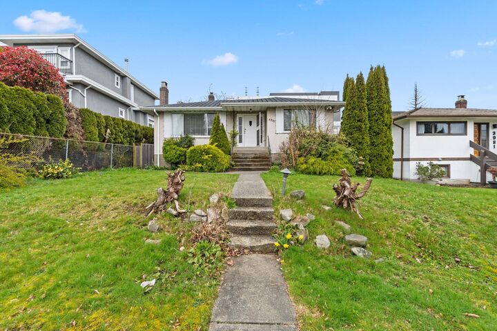 3977 Forest Street — photo 1