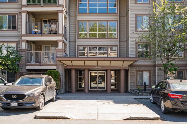 Property Photo: 45561 Yale Road 408 BC V2P 0A8