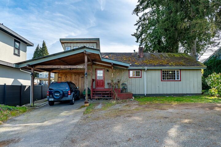 1052 Como Lake Avenue — photo 1
