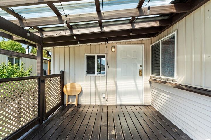Property Photo: 45640 Watson Road 10 BC V2R 3P8