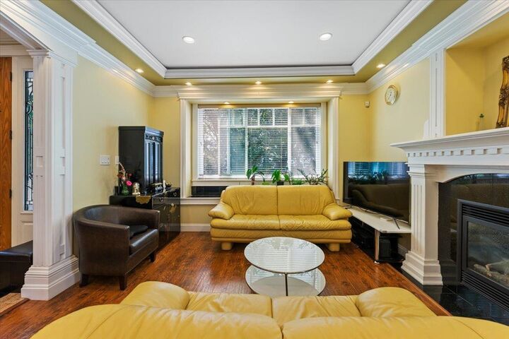 Property Photo: 1185 E 62nd Avenue BC V5X 2H2