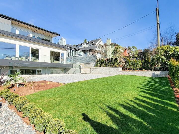 Property Photo: 2141 Jefferson Avenue BC V7V 2A6