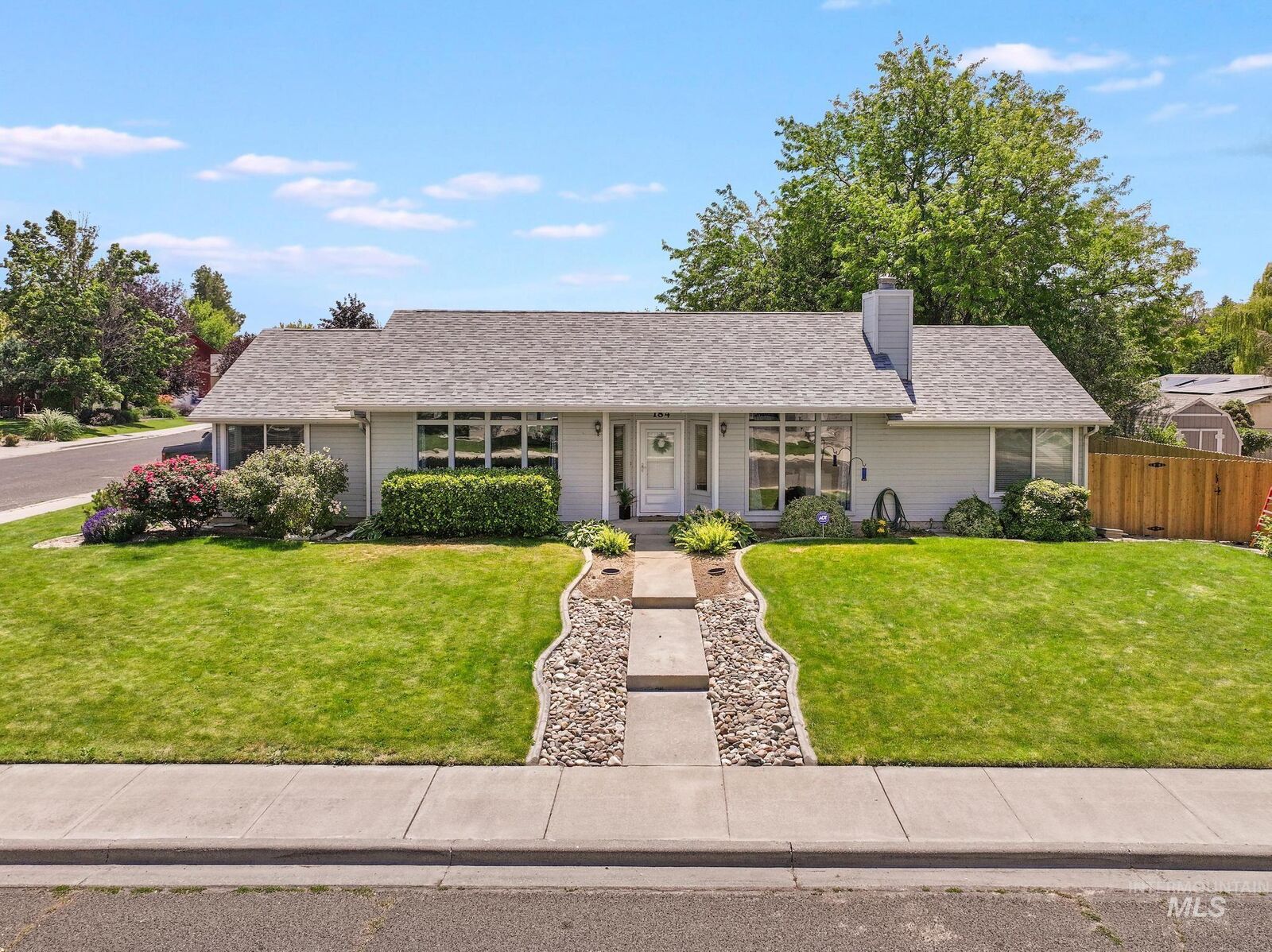 Property Photo:  184 University Dr.  ID 83301 