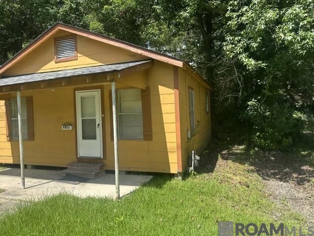 Property Photo: 4435 Elm Dr LA 70805