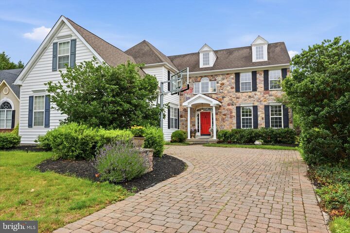 Property Photo: 48 Lenape Drive PA 18938