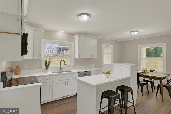 Property Photo: 85 Vista Circle PA 17319