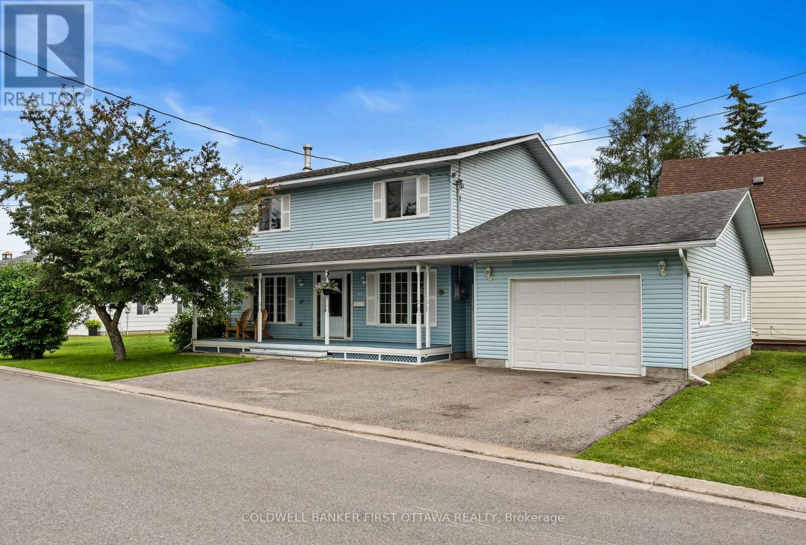 Property Photo:  202 Miguel Street  ON K7C 1C5 