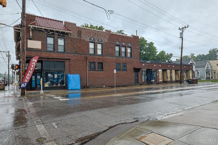 Property Photo: 600 W Wyoming Avenue OH 45215