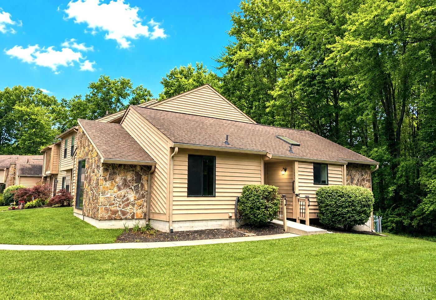Property Photo:  1030 Crisfield Drive  OH 45245 