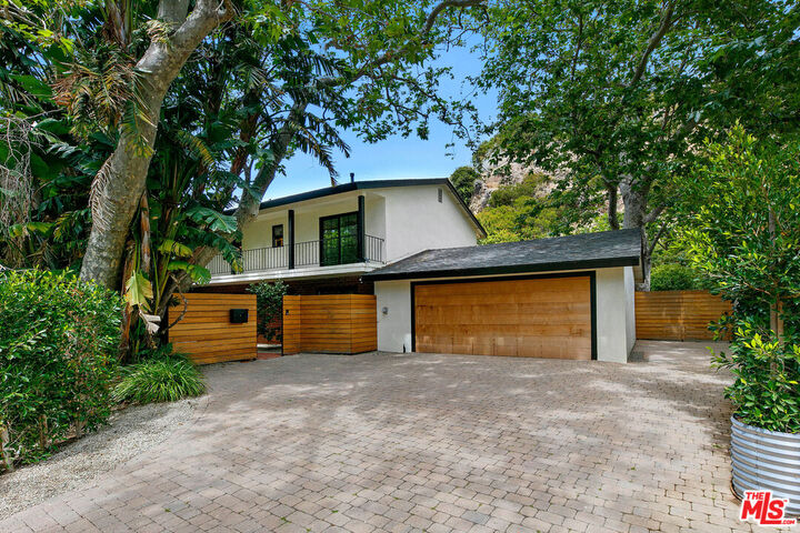 Property Photo:  30601 Sicomoro Dr  CA 90265 