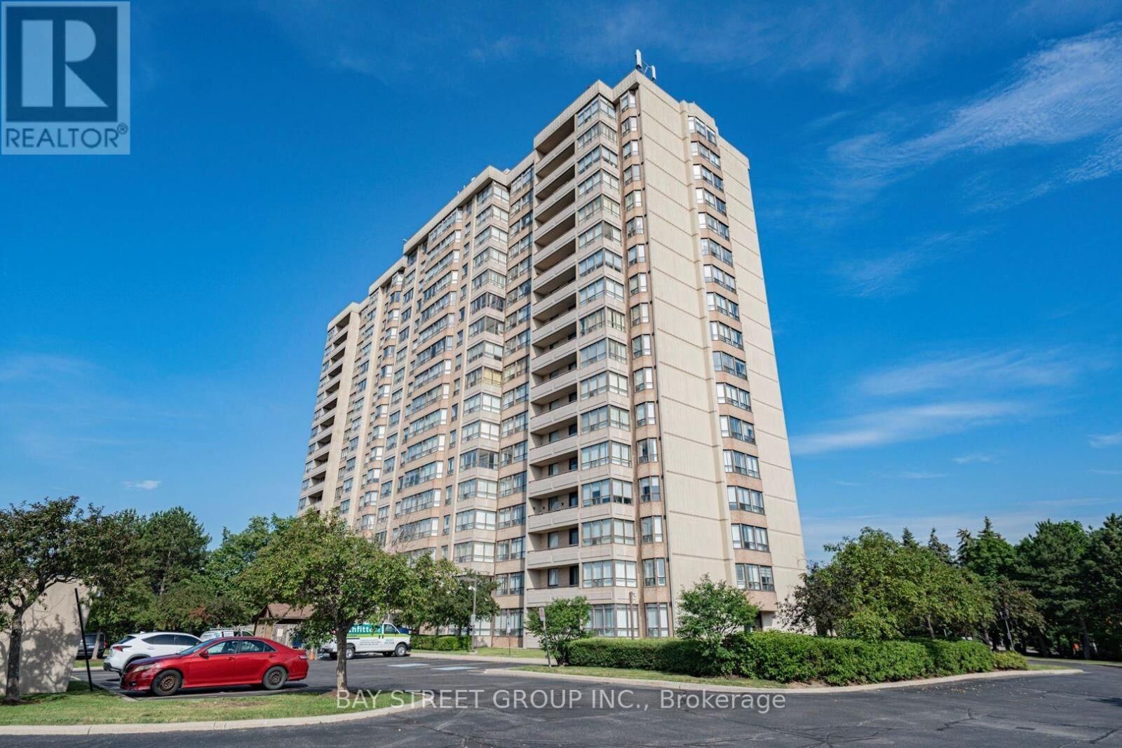 Property Photo: 10 Malta Avenue 306 ON L6Y 4G6